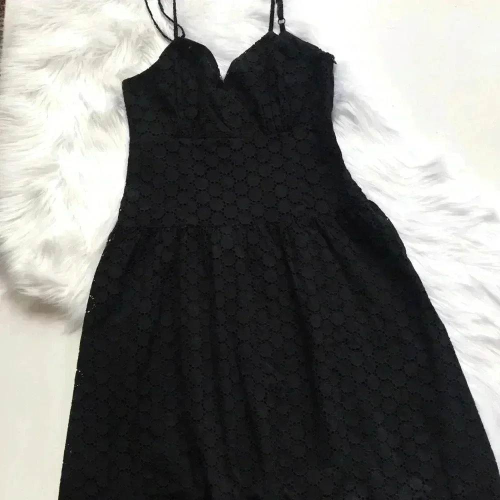 Tweeds Eyelet Adjustable Strap Sleeveless Dress - Picture 4 of 7